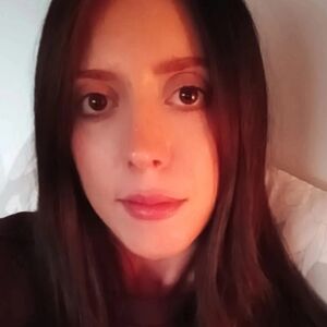 Meet your Posher, Caitlyn